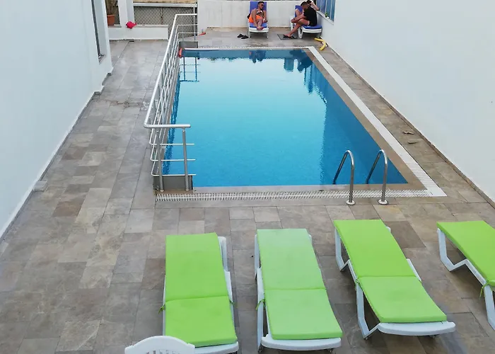 Mavi Yeşil Yaşam Otel 3*